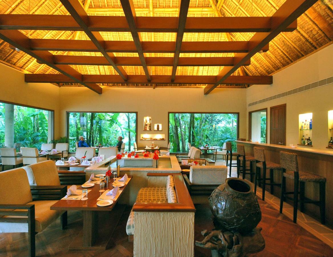 Vedic Village Spa Resort Calcutta Eksteriør billede